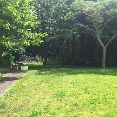 Renove Bord De Avec Balcon Et Parking A - Fr-1-336-79 アパート ジャール・シュル・メール